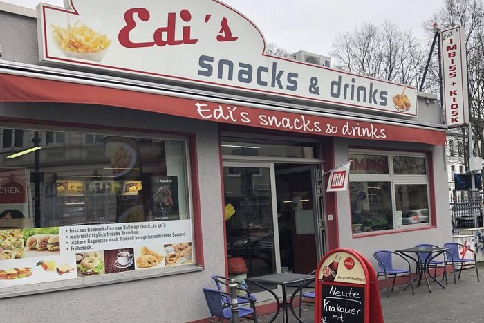 Edis Snacks & Drinks