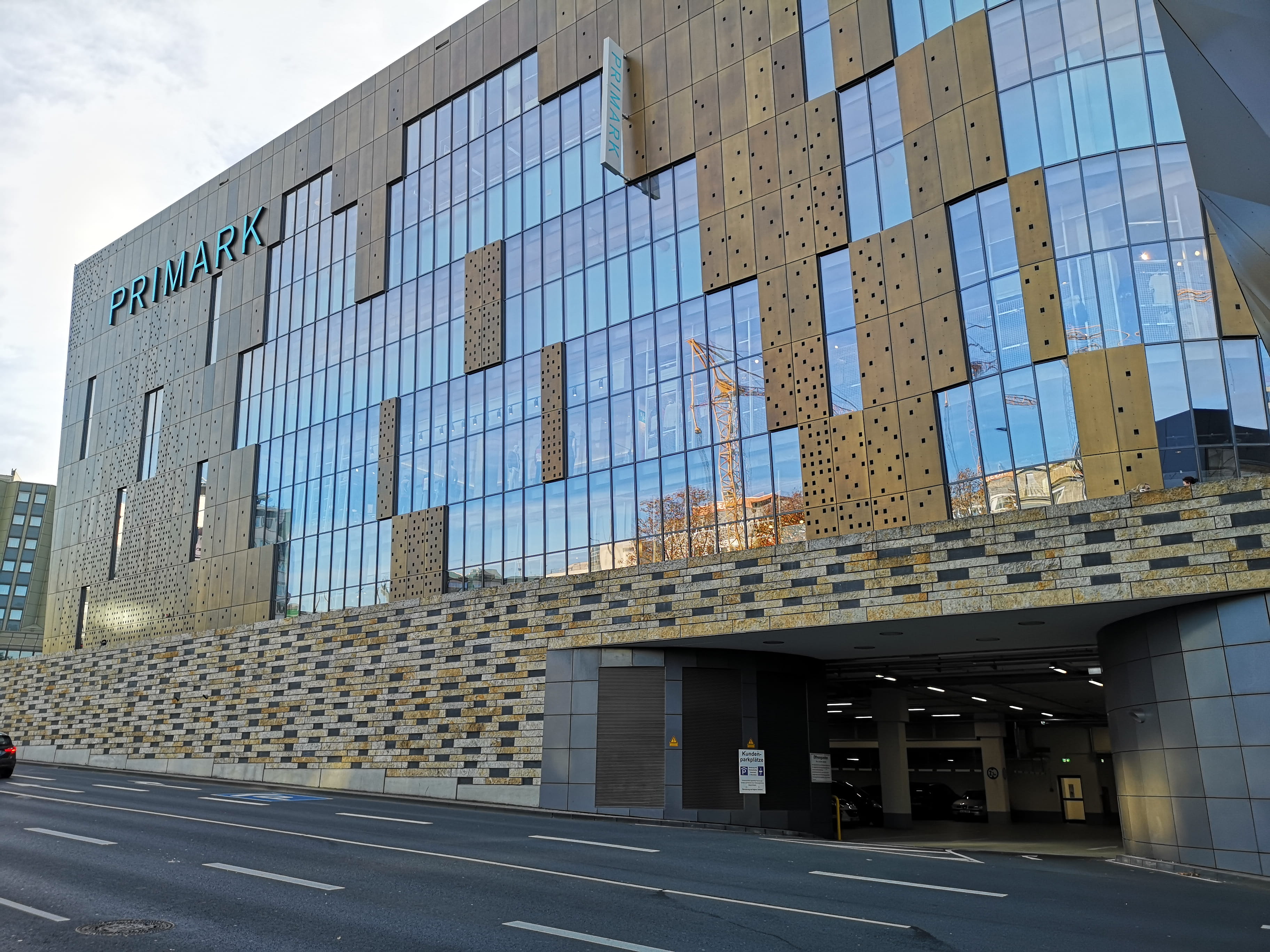 Q-Park City Plaza